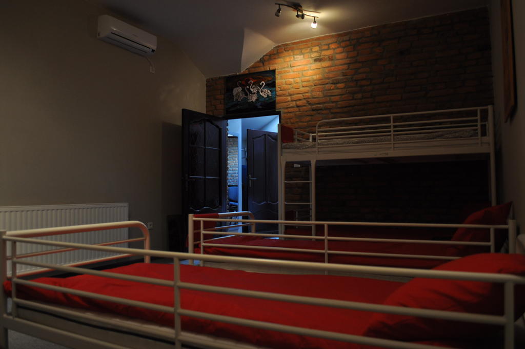 Hostel Egan Oujhorod Extérieur photo